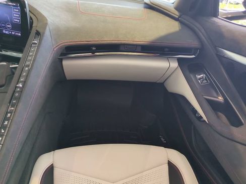 Certified 2023 Chevrolet Corvette Stingray Premium Conv w/ Z51 Performance Package RWD image 16