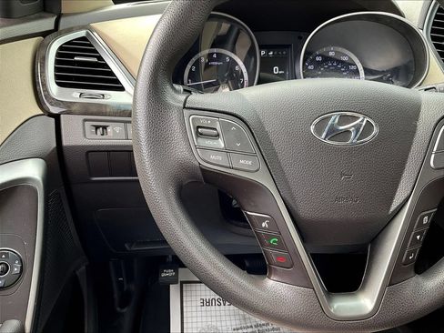 Used 2017 Hyundai Santa Fe Sport FWD image 11