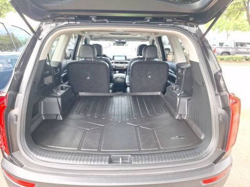 Used 2022 Kia Telluride S FWD image 36