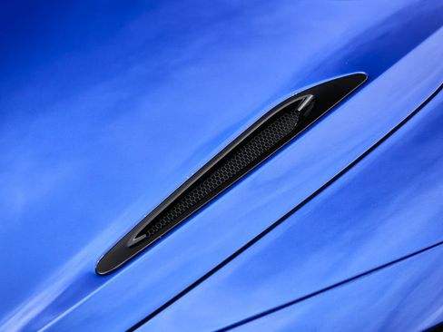 Used 2024 McLaren 750S image 9