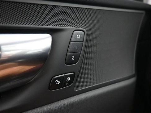 Used 2023 Volvo XC60 B5 Plus w/ Climate Package image 29