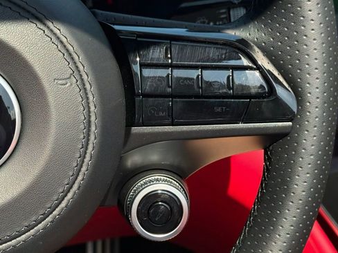 Used 2024 Maserati GranCabrio Trofeo image 50