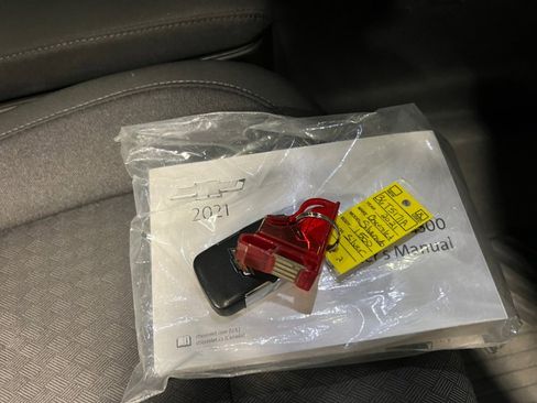 Used 2021 Chevrolet Silverado 1500 RST image 38