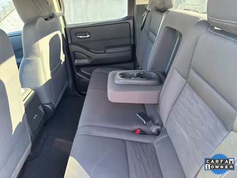 Used 2023 Nissan Frontier SV image 23