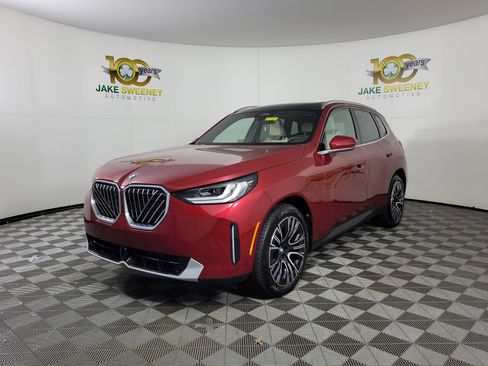 Certified 2025 BMW X3 xDrive30i w/ Premium Package image 2