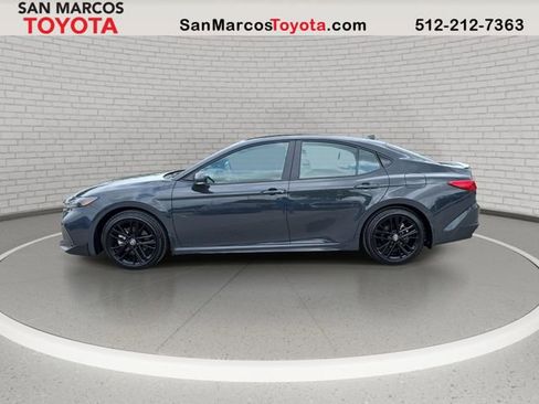 Used 2026 Toyota Camry SE w/ Convenience Package FWD image 9