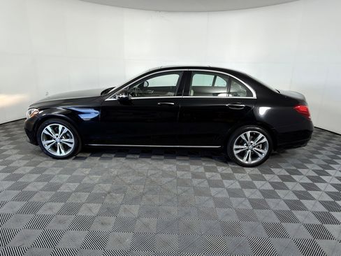 Used 2016 Mercedes-Benz C 300 4MATIC Sedan image 2