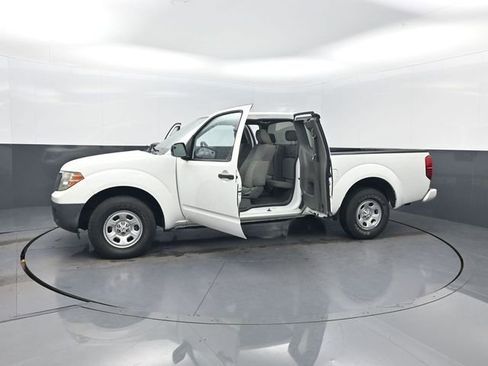 Used 2019 Nissan Frontier S RWD image 26