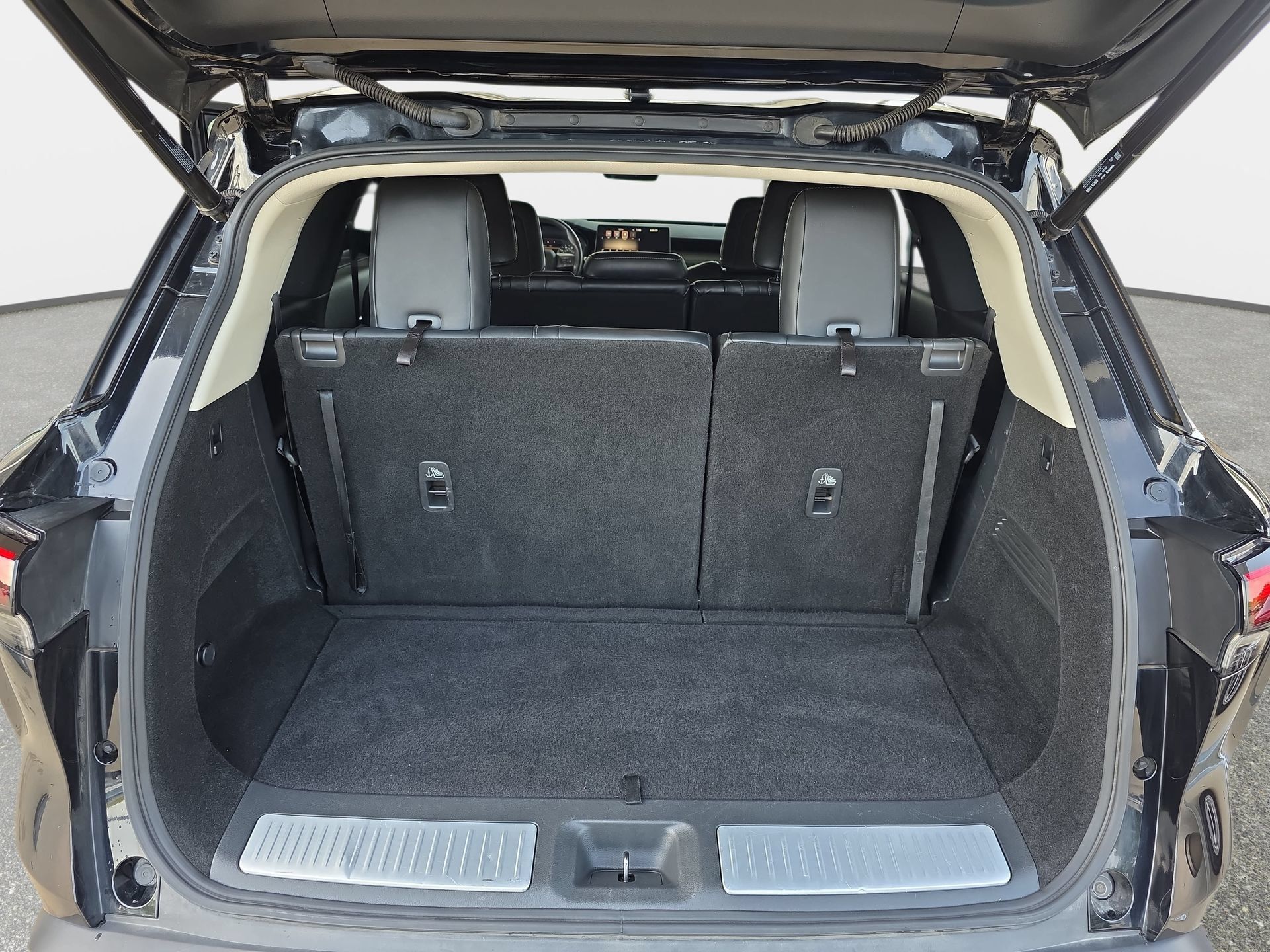 Certified 2023 INFINITI QX60 Pure FWD image 12