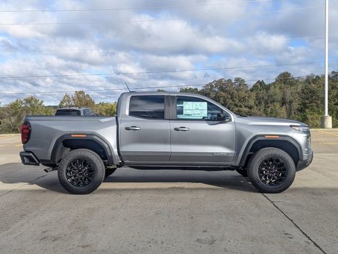 New 2026 GMC Canyon Elevation image 6