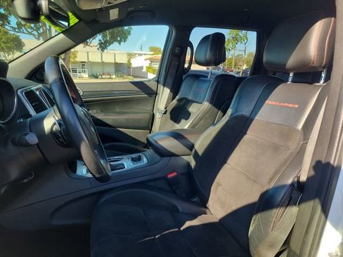 Certified 2018 Jeep Grand Cherokee Trailhawk image 17