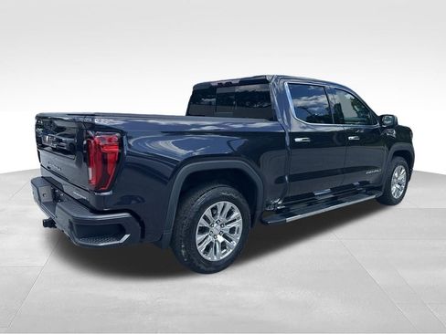 Used 2022 GMC Sierra 1500 Denali AWD/4WD image 7