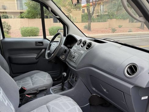 Used 2012 Ford Transit Connect XL image 5