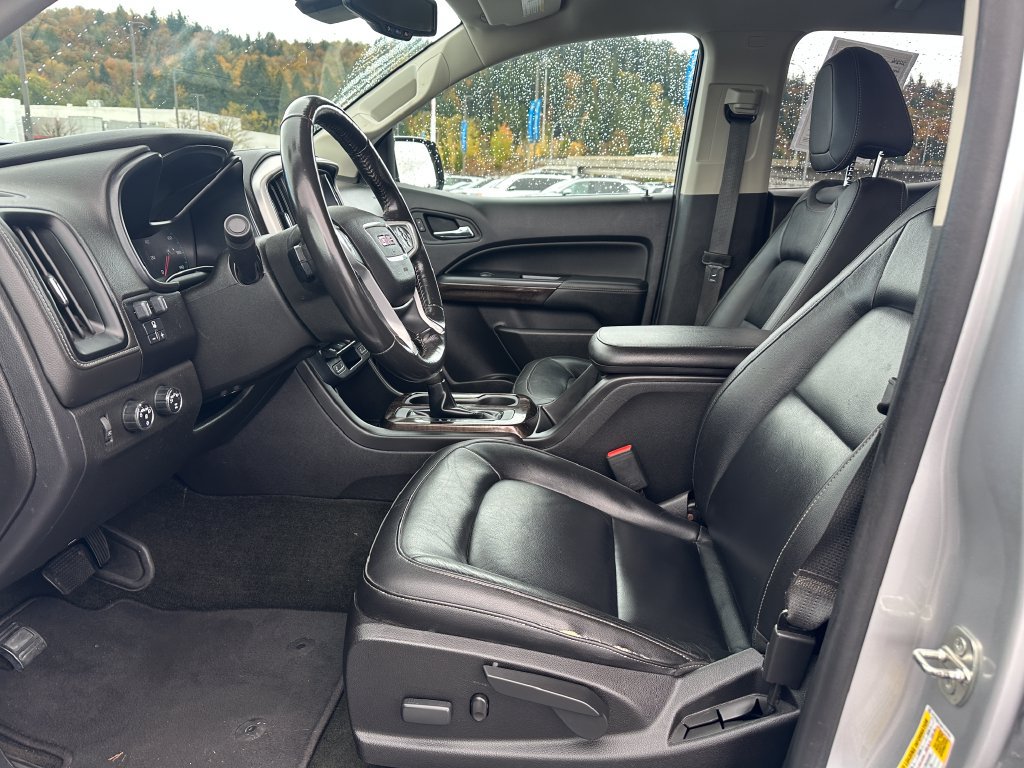 Used 2017 GMC Canyon SLT w/ Driver Alert Package AWD/4WD image 13