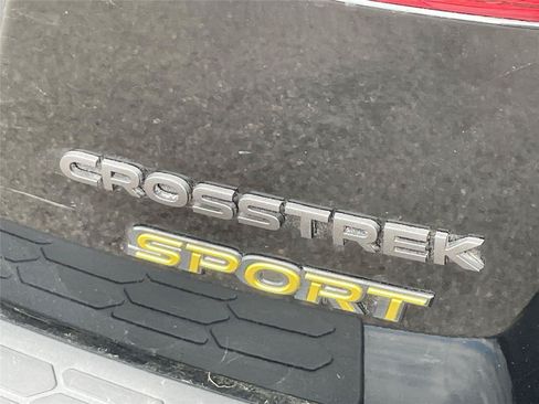 Used 2022 Subaru Crosstrek 2.5i Sport w/ Moonroof Package AWD/4WD image 8