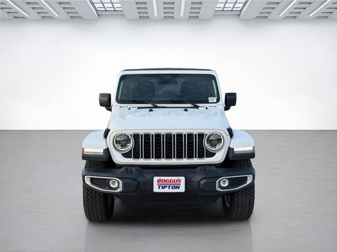 New 2026 Jeep Wrangler Unlimited Sahara AWD/4WD image 8