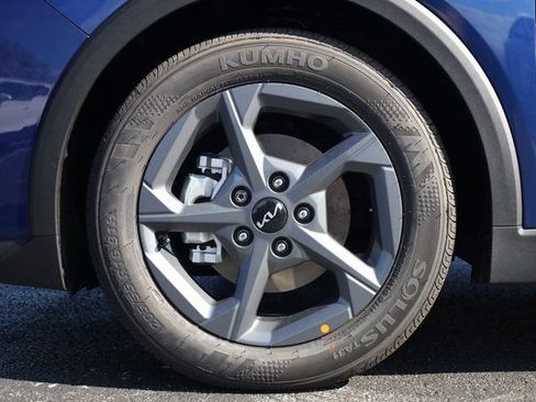 New 2025 Kia K4 LXS FWD image 9