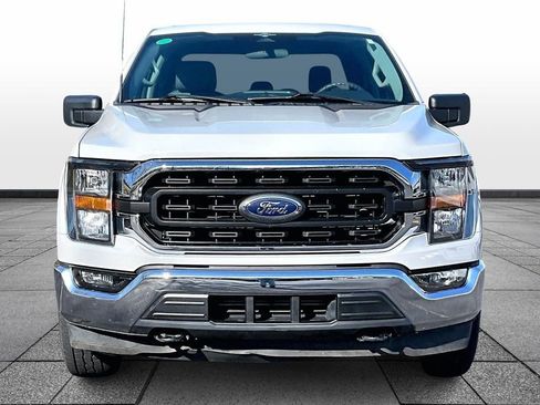 Used 2023 Ford F150 XLT image 2