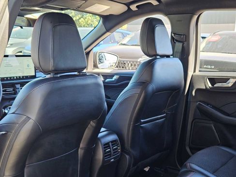 Used 2023 Ford Escape ST-Line w/ Equipment Group 301A image 16