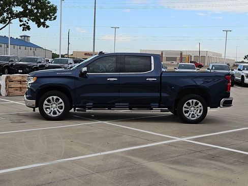 Used 2023 Chevrolet Silverado 1500 LTZ w/ Technology Package RWD image 9