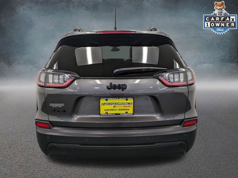 Used 2019 Jeep Cherokee Latitude Plus image 5