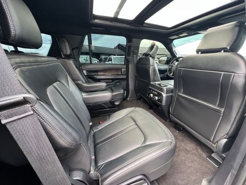 Used 2020 Ford Expedition Limited w/ Special Edition Package image 28