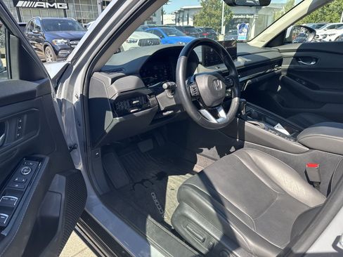 Used 2024 Honda Accord Touring image 16