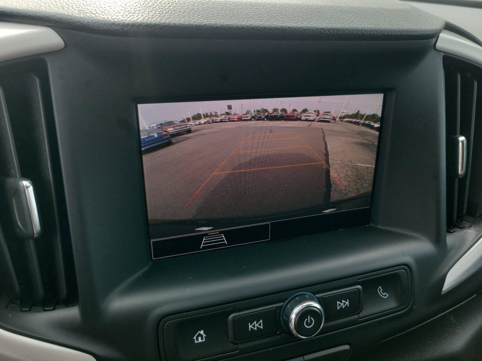 Used 2024 GMC Terrain SLE AWD/4WD image 33