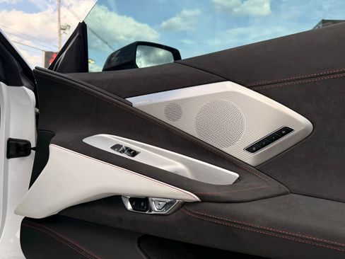 Used 2023 Chevrolet Corvette Stingray w/ Z51 Performance Package image 22