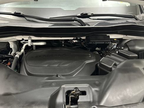Used 2023 Honda Passport Elite image 11