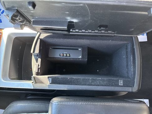 Used 2010 INFINITI QX56 4WD w/ Technology Pkg image 33