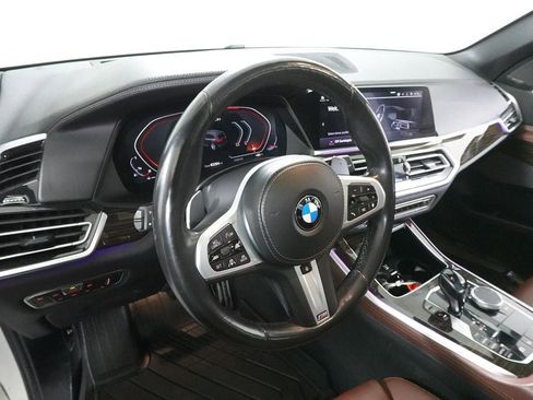 Used 2020 BMW X5 M50i AWD/4WD image 26