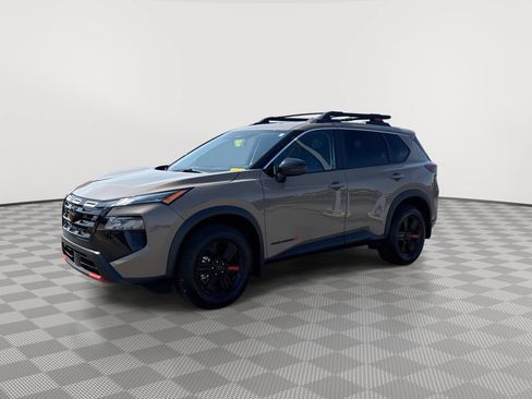 Certified 2025 Nissan Rogue SV w/ Rock Creek Premium Package AWD/4WD image 6
