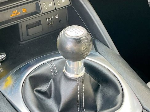 Used 2021 MAZDA MX-5 Miata RF Grand Touring w/ Appearance Package image 17