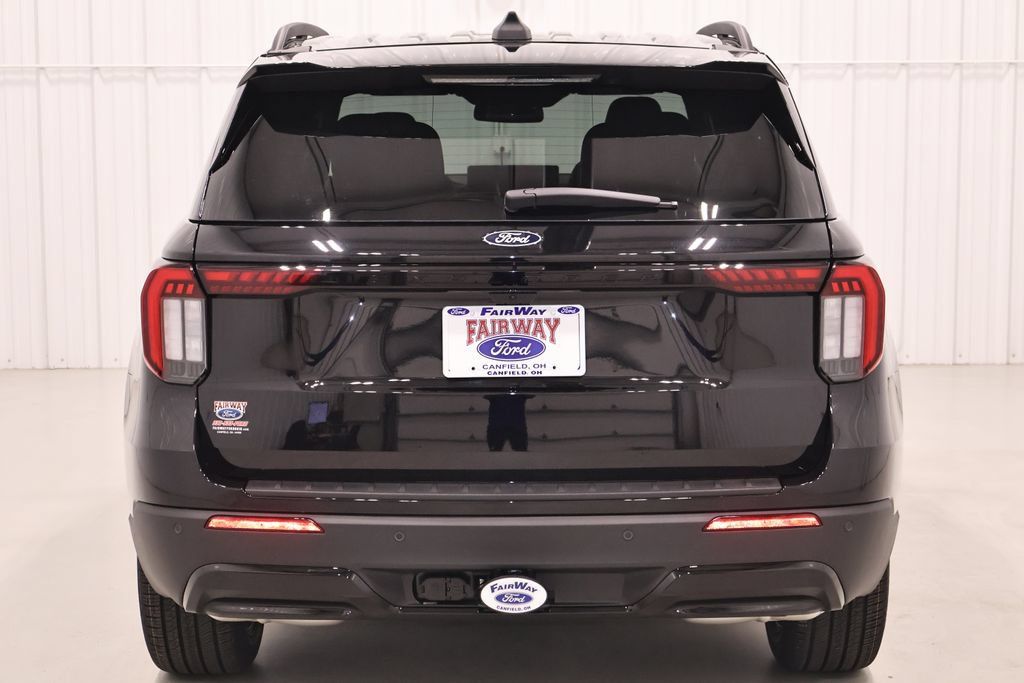 New 2027 Ford Explorer ST-Line w/ Premium Package AWD/4WD image 8