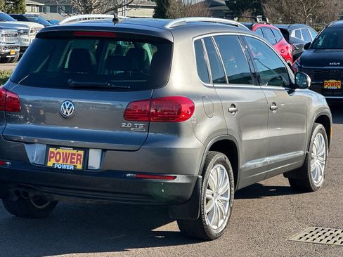 Used 2015 Volkswagen Tiguan SE image 4