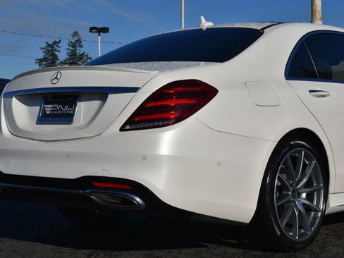 Used 2020 Mercedes-Benz S 450 Sedan image 9