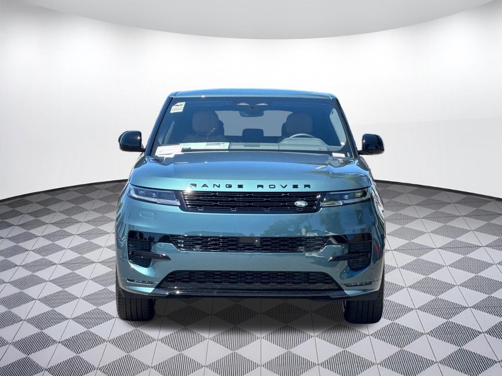 New 2026 Land Rover Range Rover Sport Dynamic SE AWD/4WD image 6