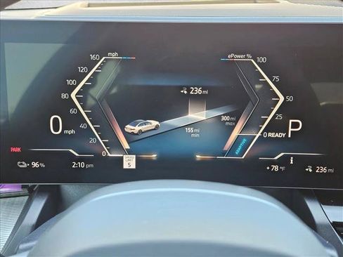 Used 2026 BMW i5 eDrive40 w/ M Sport Package RWD image 10