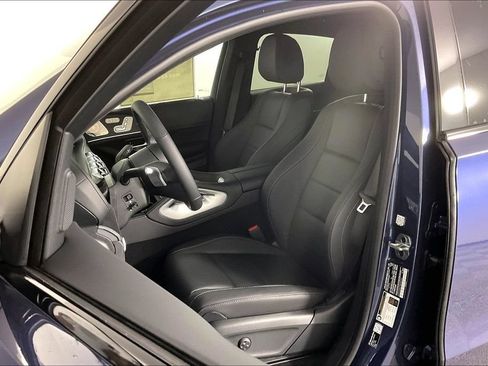 New 2026 Mercedes-Benz GLE 450 4MATIC Coupe image 9