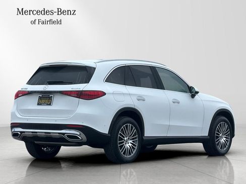 New 2026 Mercedes-Benz GLC 300 4MATIC image 2