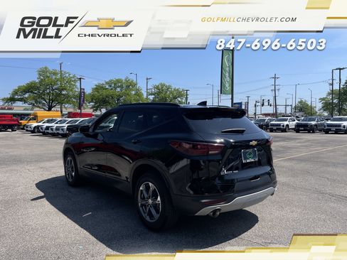 Certified 2024 Chevrolet Blazer LT w/ Convenience Package AWD/4WD image 9