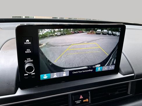 Used 2025 Honda Pilot EX-L image 25