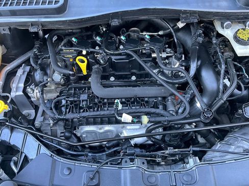 Used 2019 Ford Escape SEL image 21