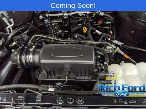 Certified 2024 Ford Explorer XLT image 28