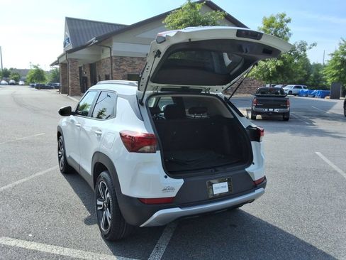 Certified 2023 Chevrolet TrailBlazer LT FWD image 15