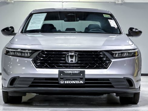 Used 2023 Honda Accord Sport image 6