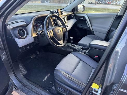 Used 2013 Toyota RAV4 Limited image 6