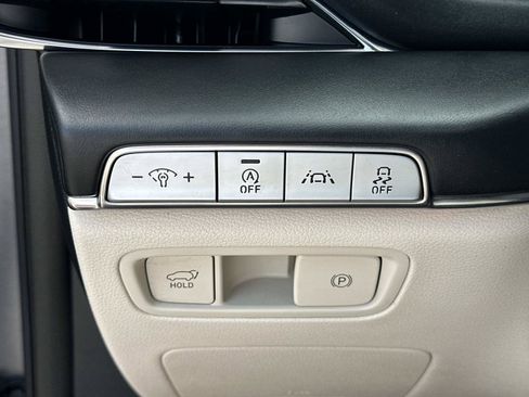 Used 2021 Genesis GV80 2.5T w/ Advanced Package 03 RWD image 14