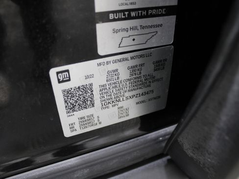 Used 2023 GMC Acadia AT4 w/ Technology Package image 49